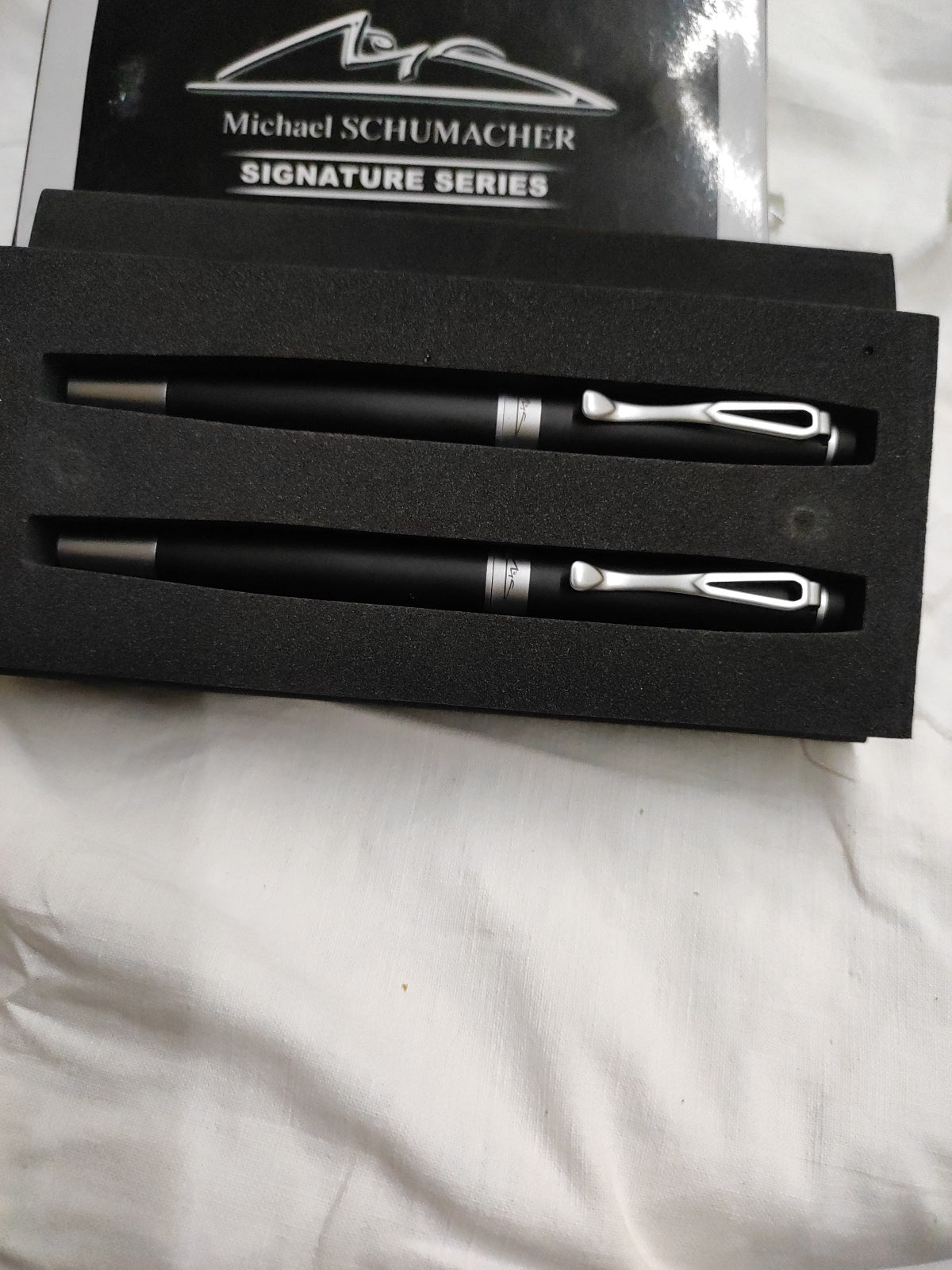 MICHAEL SCHUMACHER FERRARI SET PENNE